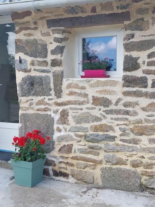 Gite Kerlosvezan, A La Campagne, Proche Mer Lampaul-Ploudalmézeau Екстериор снимка